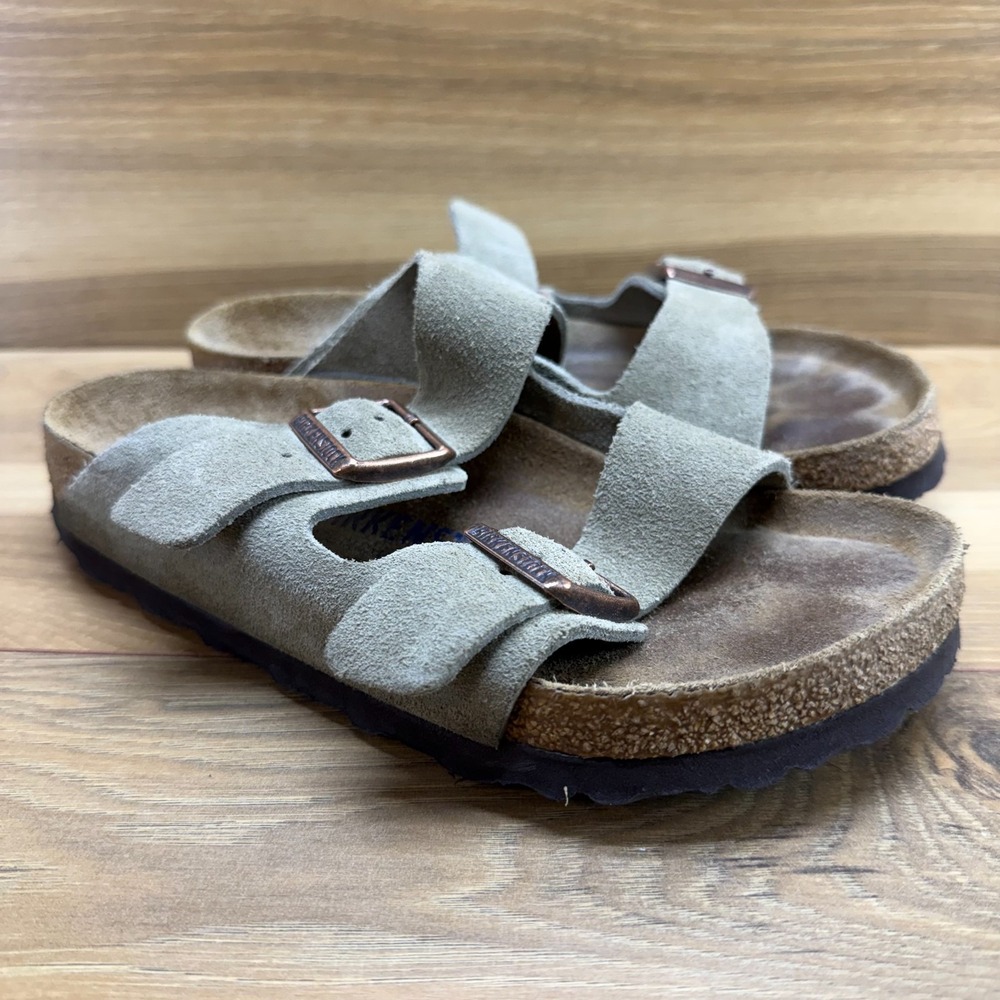 Birkenstock Arizona Soft Footbed Sandals Womens 4 W EU 35 Sand Suede Walk Travel